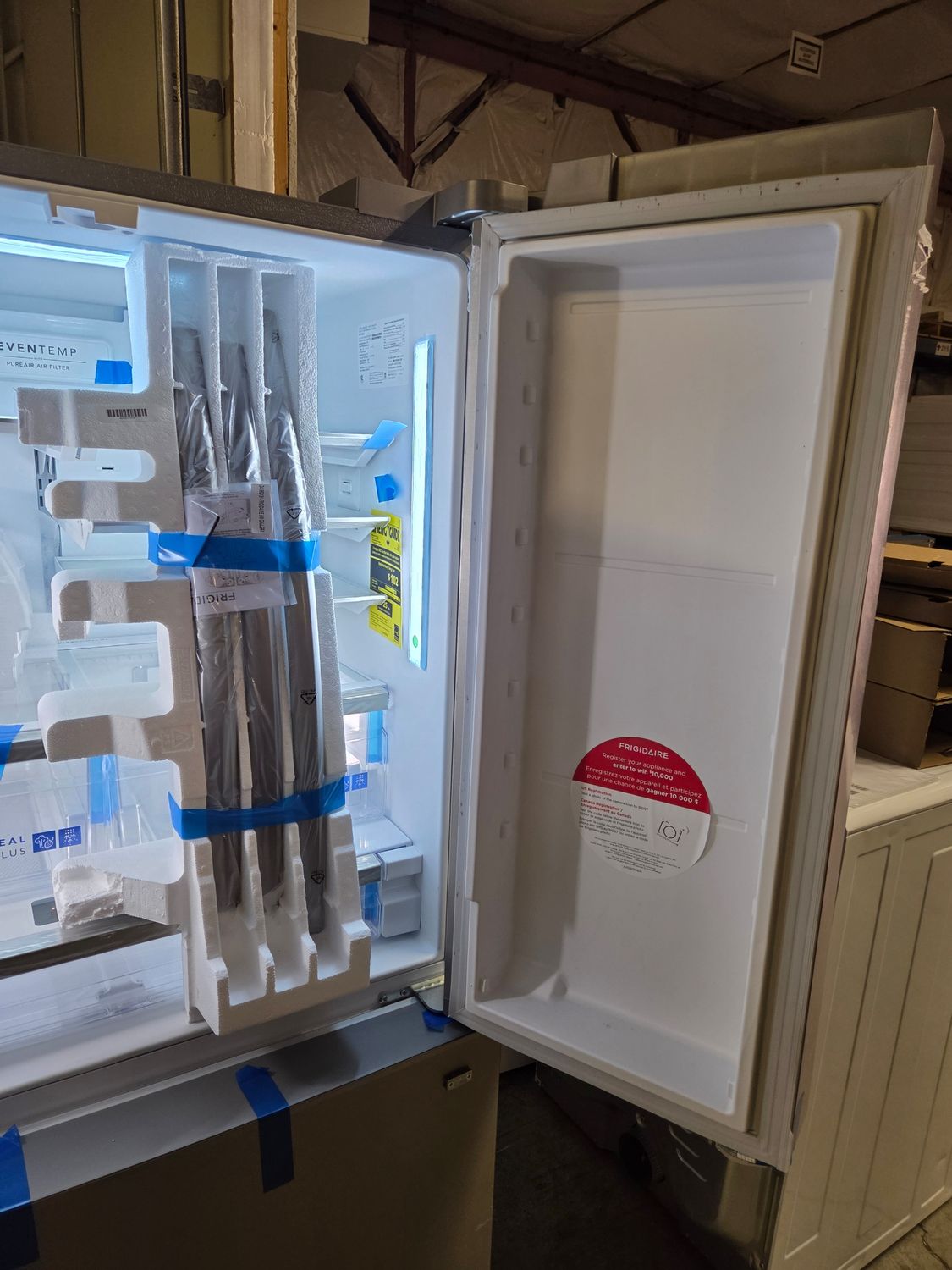 1275 GRFS2853AF Frigidaire Gallery 28 Cu. Ft. Standard-Depth French Door Refrigerator