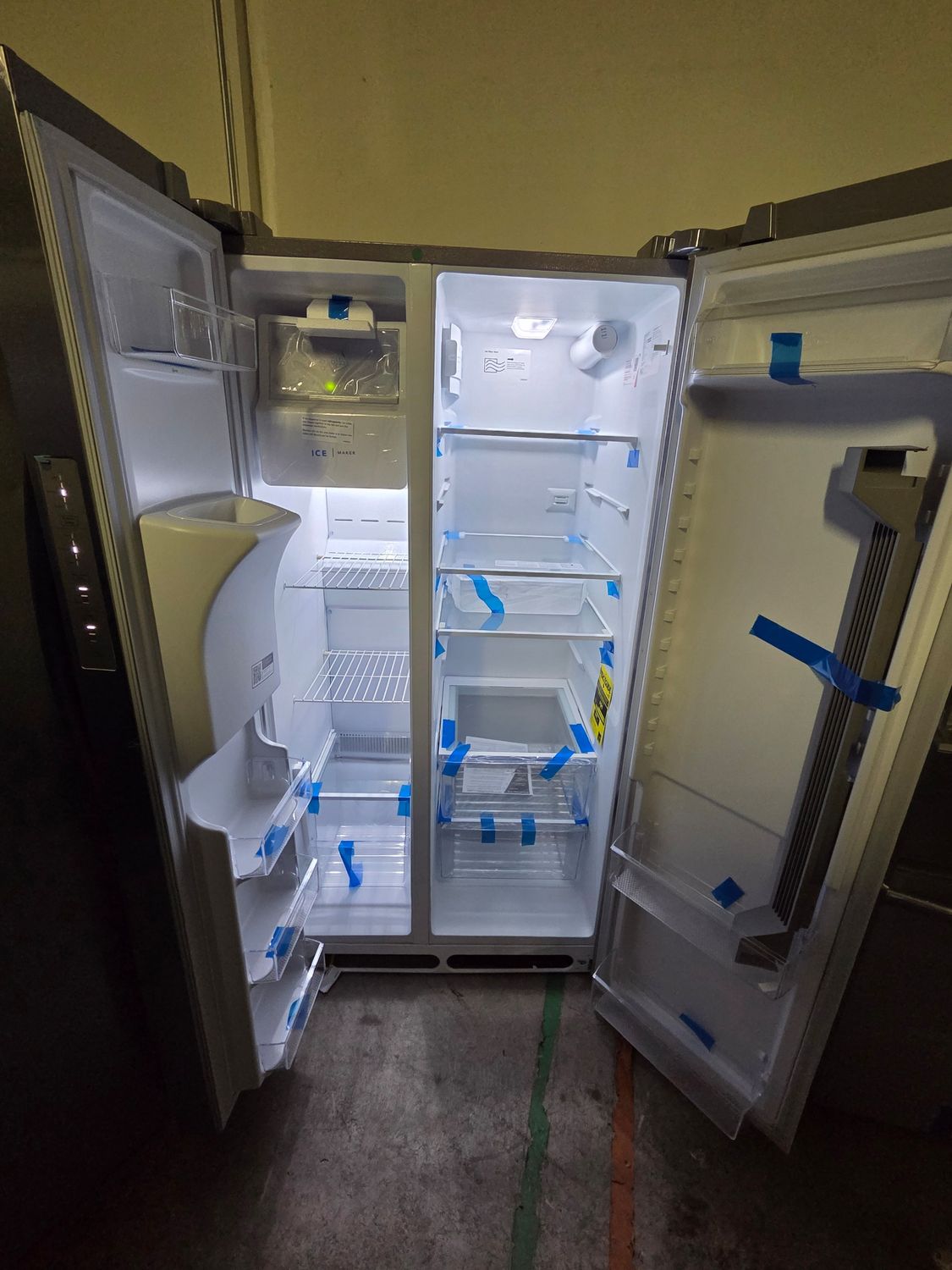 1267 FRSS2623AS Frigidaire 26 Cu. Ft. 36&quot; Standard-Depth Side-by-Side Refrigerator