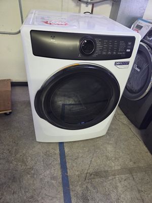 1227 ELFG7738AW Electrolux 700 Series Gas Dryer - 8.0 Cu. Ft.
