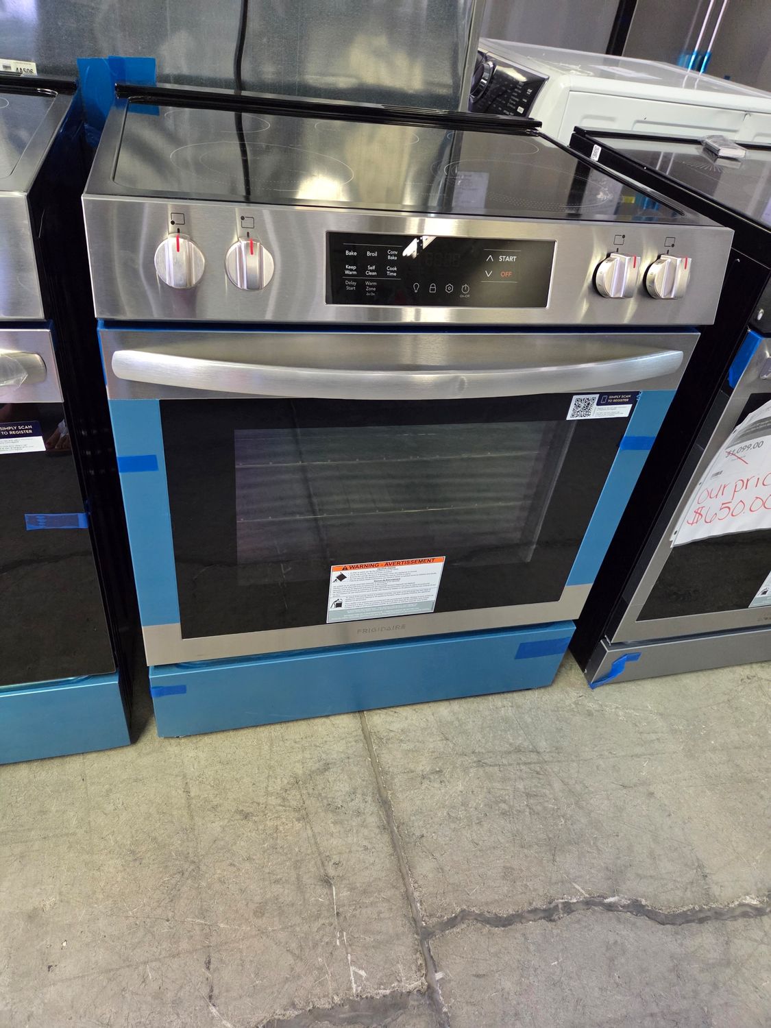 1231 FCFE3083AS Frigidaire 30&quot; Electric Range