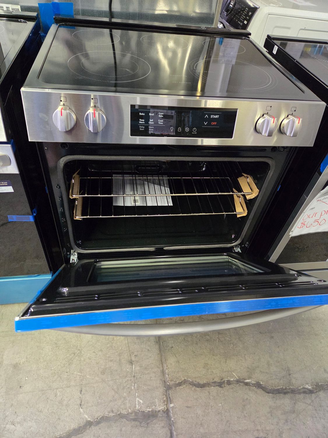 1231 FCFE3083AS Frigidaire 30&quot; Electric Range