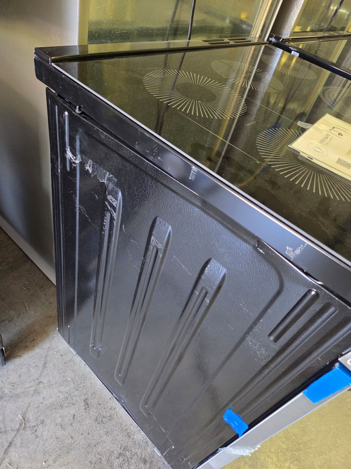 1271 GCFE3060BF Frigidaire Gallery 30&quot; Electric Range with 15+ Ways To Cook