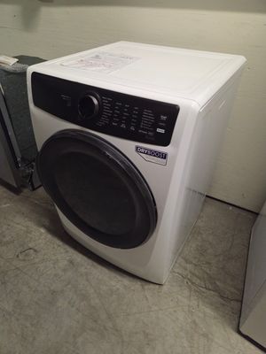 1226 ELFG7738AW Electrolux 700 Series Gas Dryer - 8.0 Cu. Ft.