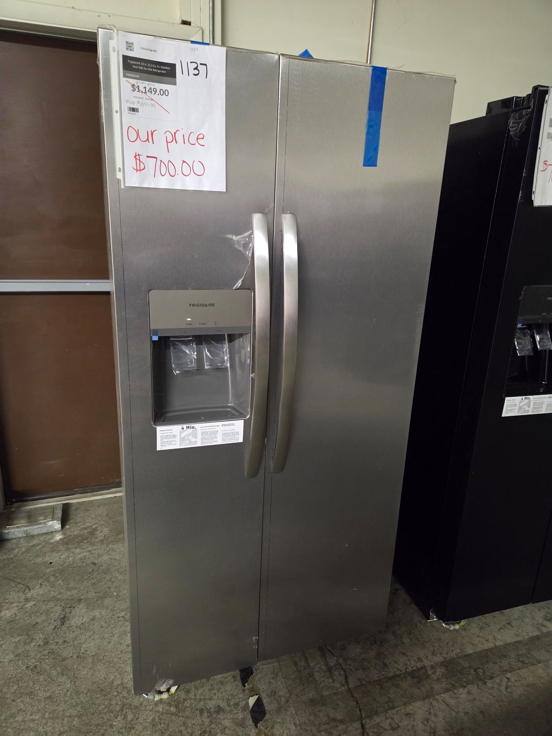 1137 FRSS2323AS Frigidaire® 33 in. 22.3 Cu. Ft. Stainless Steel Side-by-Side Refrigerator