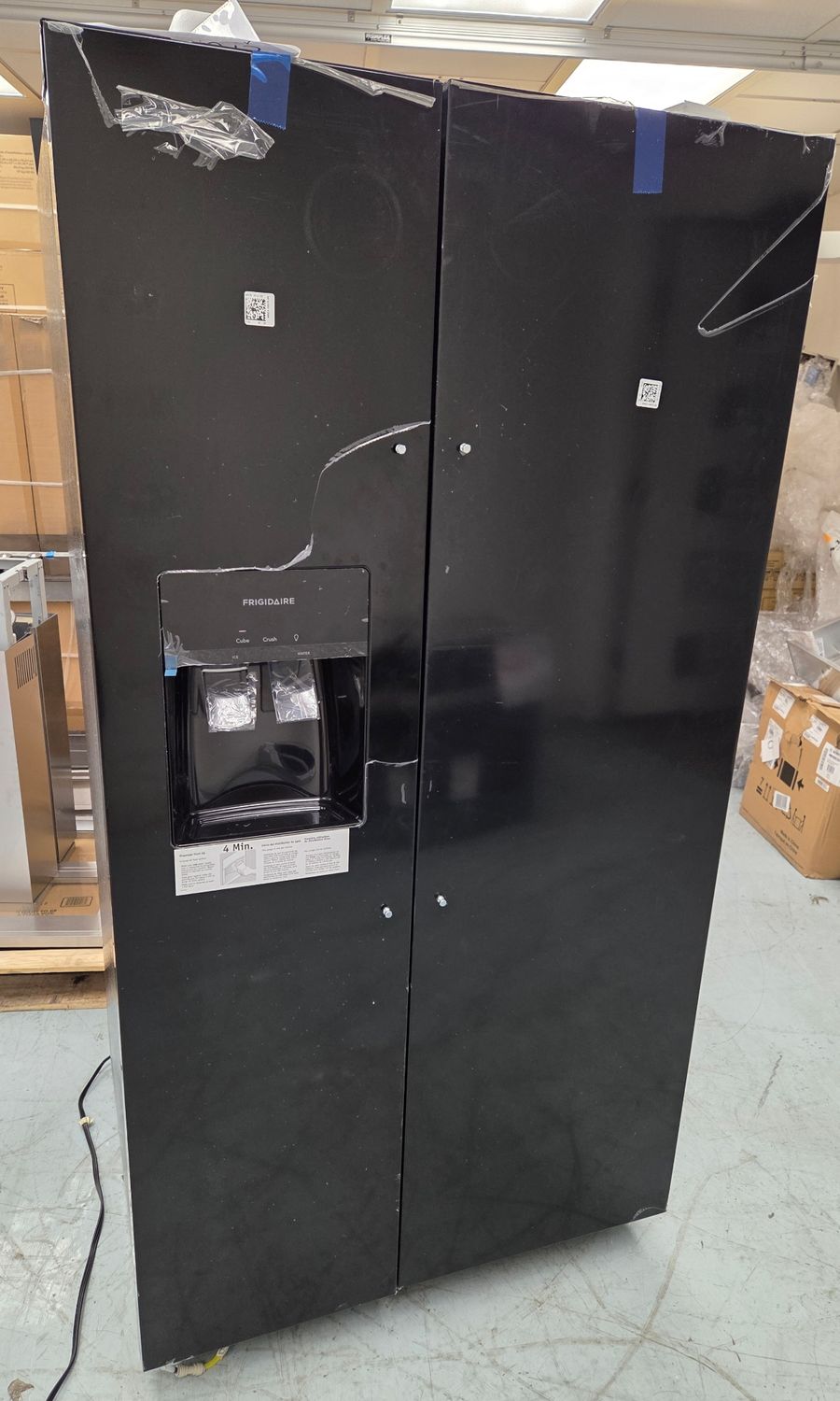 1213 FRSS2623AB Frigidaire® 36 in. 25.6 Cu. Ft. Black Side-by-Side Refrigerator