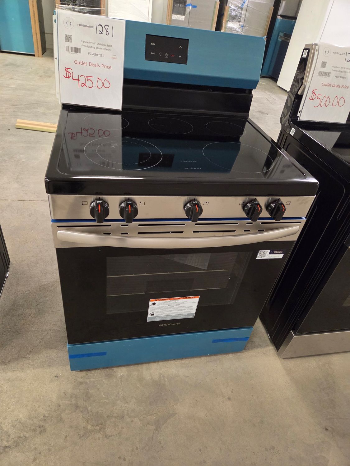 1281 FCRE3052BS Frigidaire® 30&quot; Stainless Steel Freestanding Electric Range