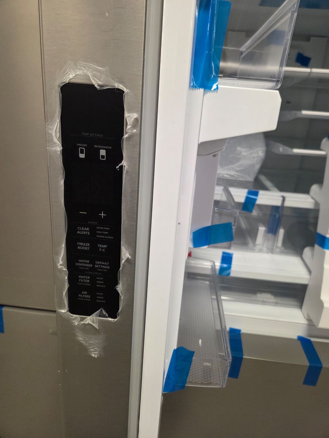 1311 FRFN2813AF Frigidaire® 36 in. 28.8 Cu. Ft Smudge-Proof® Stainless Steel French Door Refrigerator