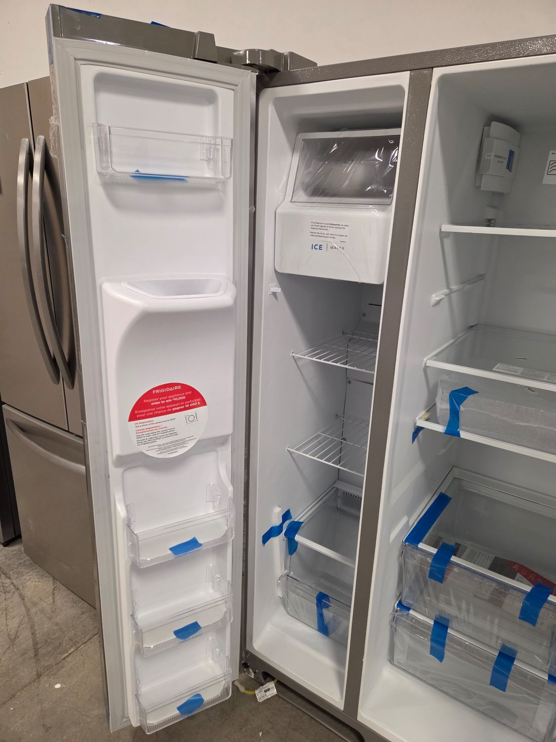 1314 FRSS2623AS Frigidaire® 36&quot; 25.6 Cu. Ft. Stainless Steel Side-by-Side Refrigerator