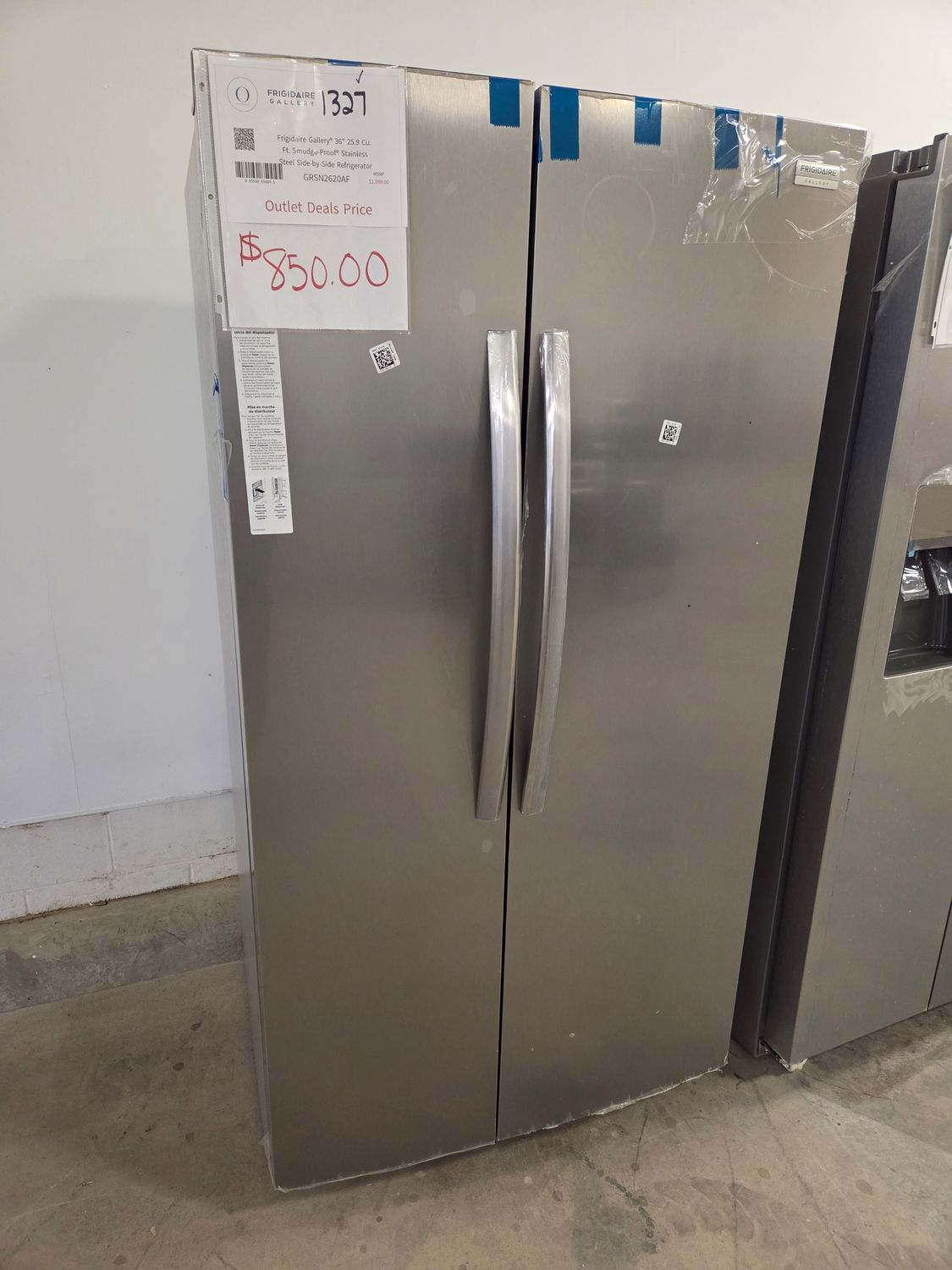 1327 GRSN2620AF Frigidaire Gallery® 36" 25.9 Cu. Ft. Smudge-Proof® Stainless Steel Side-by-Side Refrigerator