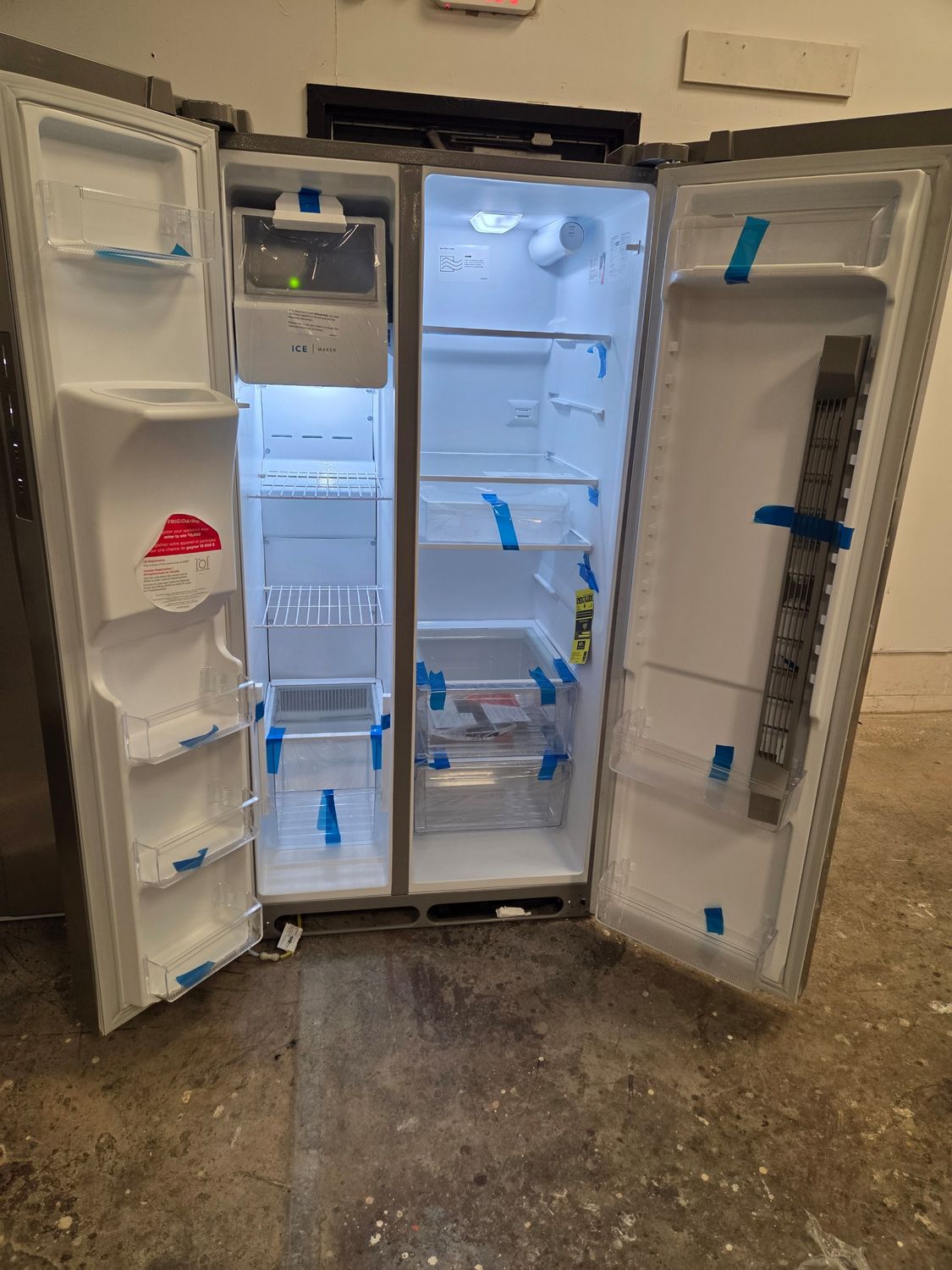 1317 FRSS2623AS Frigidaire® 36&quot; 25.6 Cu. Ft. Stainless Steel Side-by-Side Refrigerator