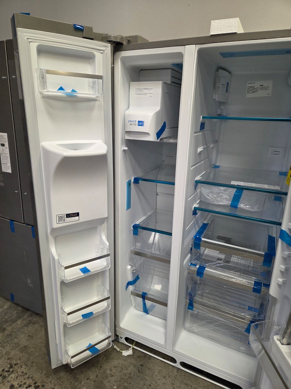 1379 GRSS2652AF Frigidaire Gallery® 36 in. 25.6 Cu. Ft. Smudge-Proof® Stainless Steel Side-by-Side Refrigerator