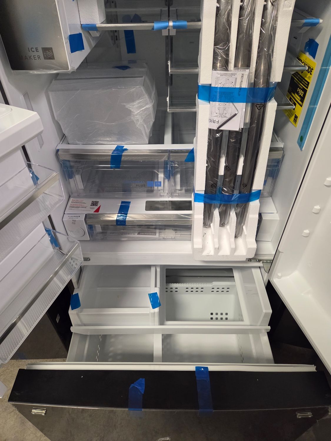 1376 GRFS2853AD Frigidaire Gallery® 36 in. 27.8 Cu. Ft. Smudge-Proof® Black Stainless Steel French Door Refrigerator