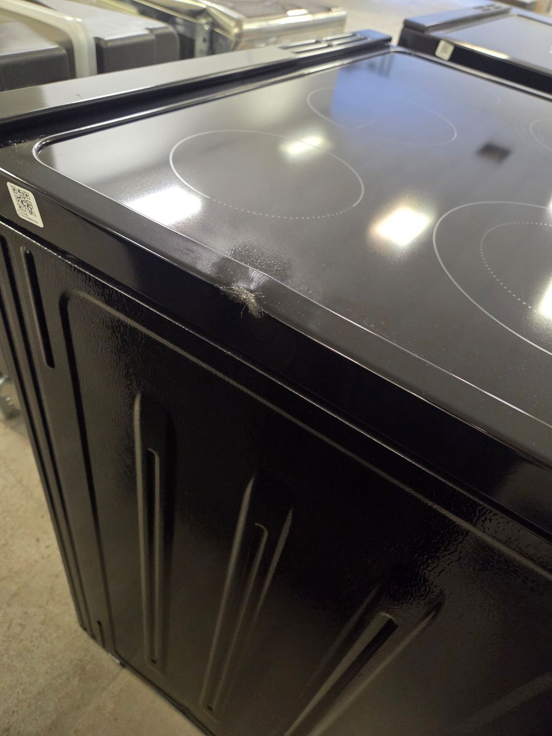 1334 FCFE3083AS Frigidaire® 30" Stainless Steel Freestanding Electric Range