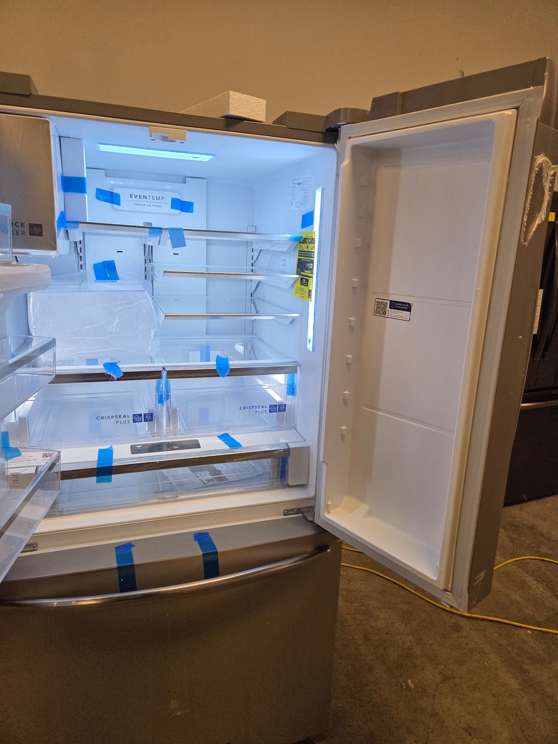 1378 GRFS2853AF Frigidaire Gallery® 36 in. 27.8 Cu. Ft. Smudge-Proof® Stainless Steel French Door Refrigerator