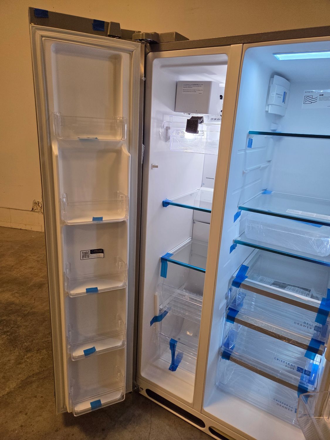 1327 GRSN2620AF Frigidaire Gallery® 36" 25.9 Cu. Ft. Smudge-Proof® Stainless Steel Side-by-Side Refrigerator