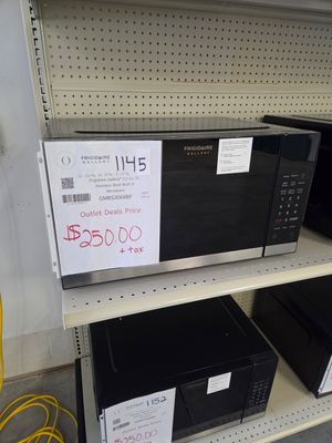 1145 GMBS3068BF Frigidaire Gallery® 2.2 Cu. Ft. Stainless Steel Built In Microwave