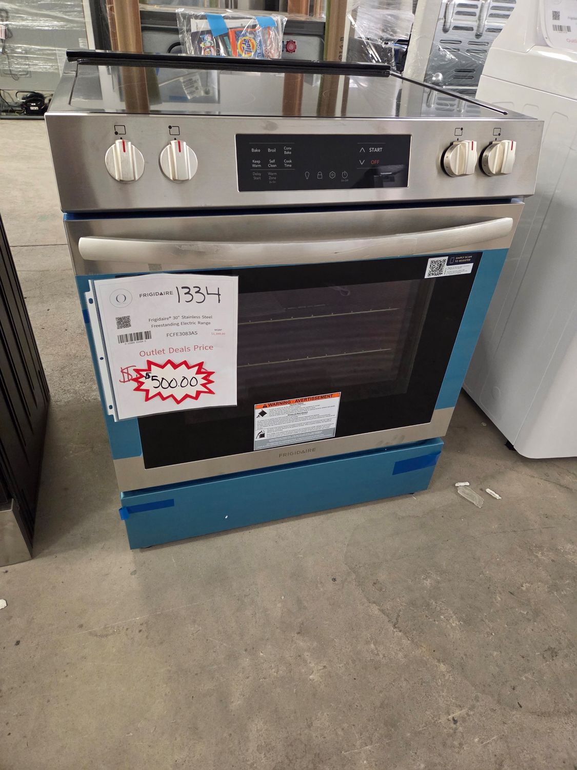 1334 FCFE3083AS Frigidaire® 30" Stainless Steel Freestanding Electric Range