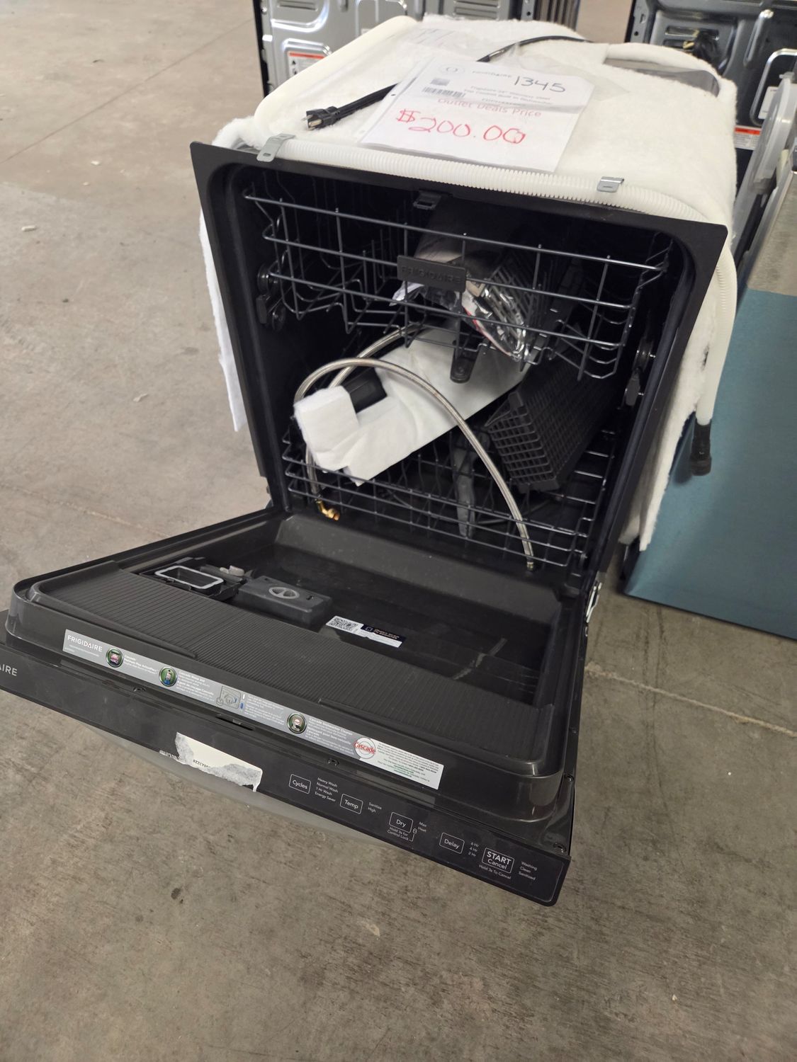 1345  FDPH4316AS Frigidaire 24" Stainless Steel Top Control Built In Dishwasher