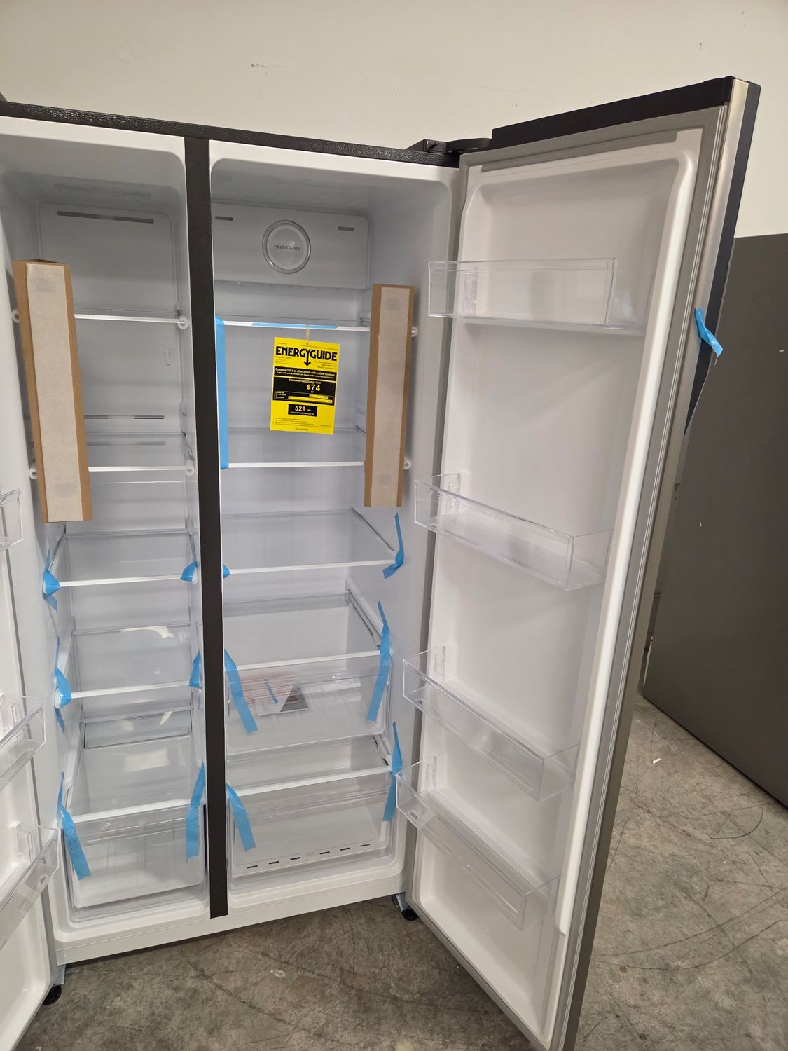 1412-4043  FRSG2115AV Frigidaire 21 Cu. Ft. 36" Counter-Depth Side-by-Side Refrigerator