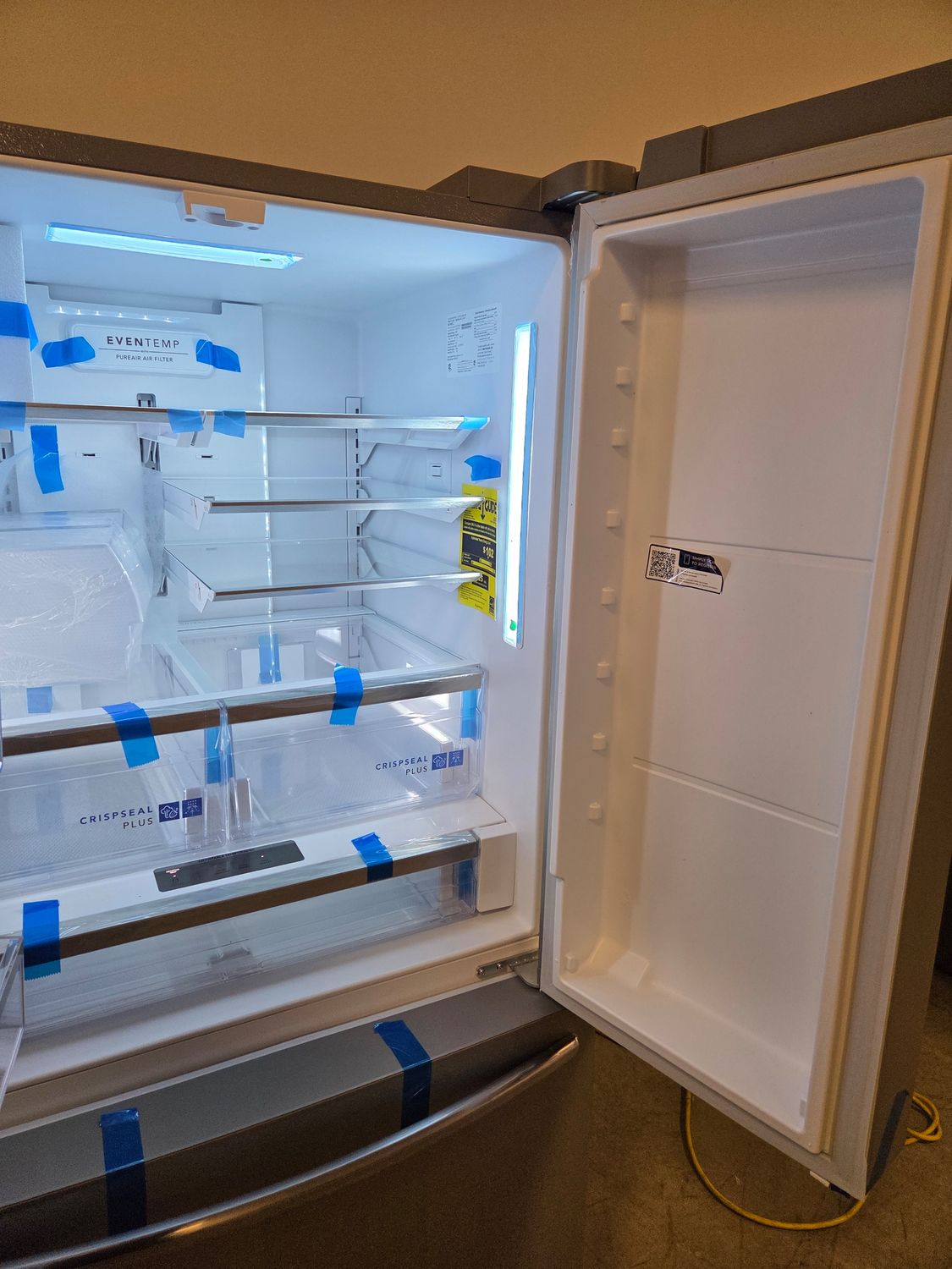 1423-7419 GRFS2853AF Frigidaire Gallery® 36 in. 27.8 Cu. Ft. Smudge-Proof® Stainless Steel French Door Refrigerator