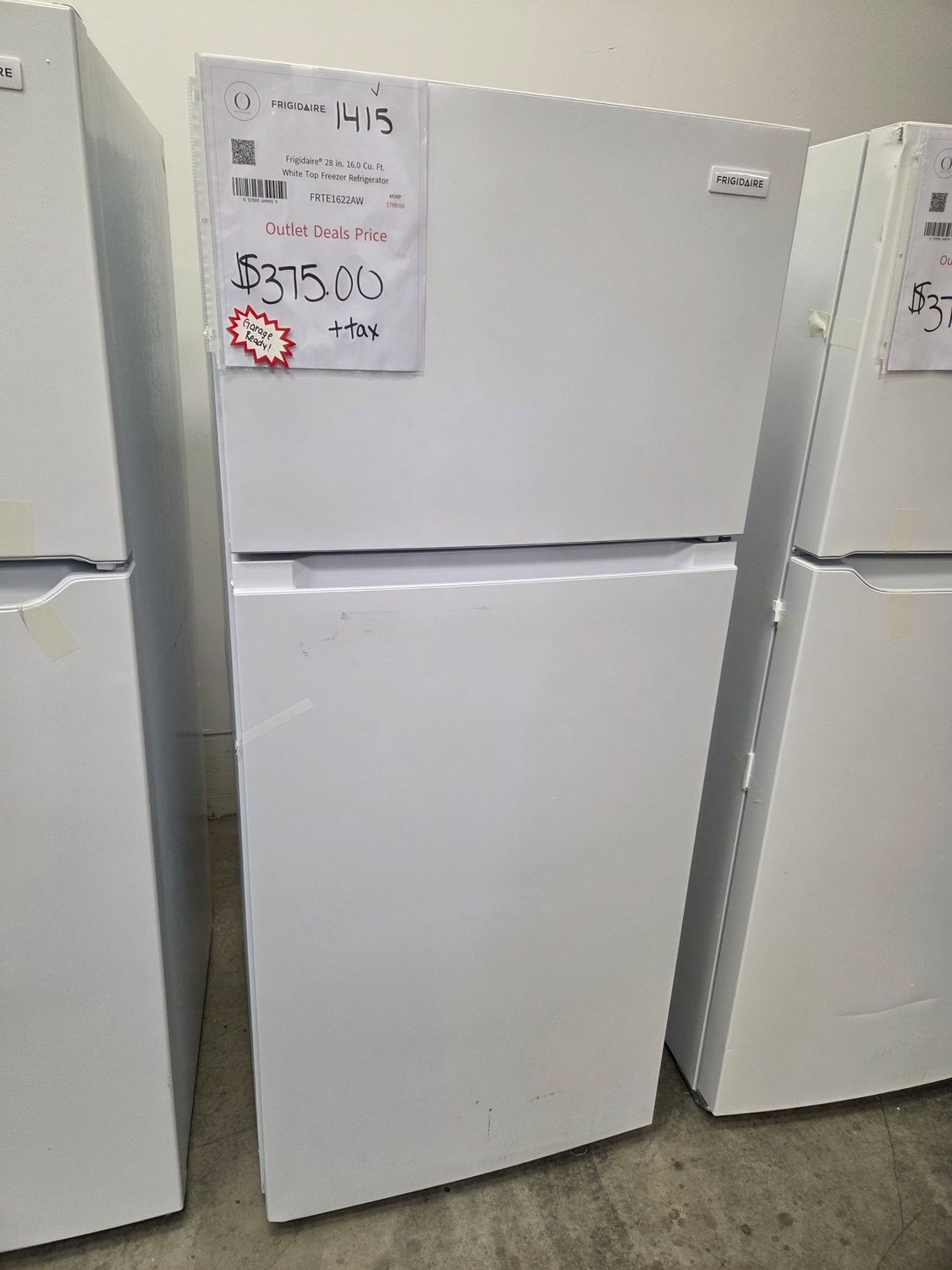 1415-0156 FRTE1622AW Frigidaire® 28 in. 16.0 Cu. Ft. White Top Freezer Refrigerator