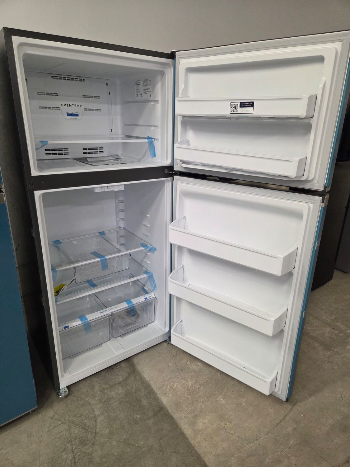 1397-7919 FFHT1835VS Frigidaire® 30 in. 18.3 Cu. Ft. Stainless Steel Top Freezer Refrigerator