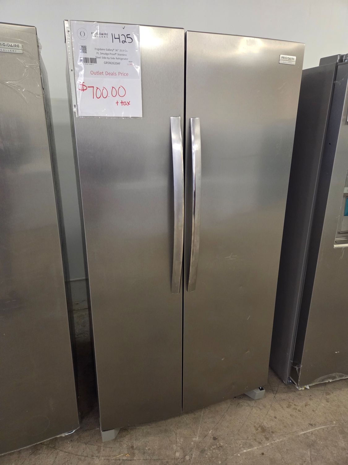 1425-0824 GRSN2620AF Frigidaire Gallery® 36" 25.9 Cu. Ft. Smudge-Proof® Stainless Steel Side-by-Side Refrigerator