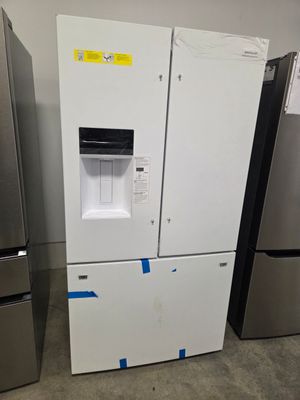 1451-4447 FRFS2823AW Frigidaire® 36 in. 27.8 Cu. Ft. White French Door Refrigerator