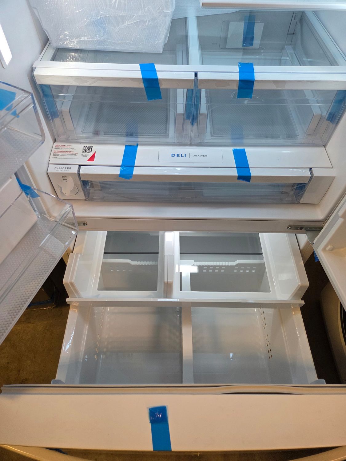 1451-4447 FRFS2823AW Frigidaire® 36 in. 27.8 Cu. Ft. White French Door Refrigerator