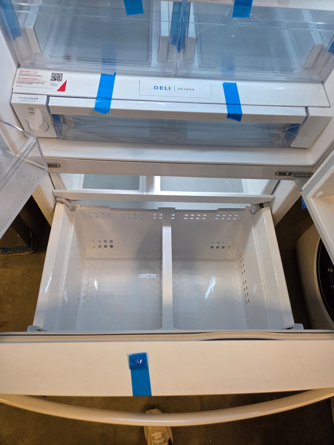1451-4447 FRFS2823AW Frigidaire® 36 in. 27.8 Cu. Ft. White French Door Refrigerator