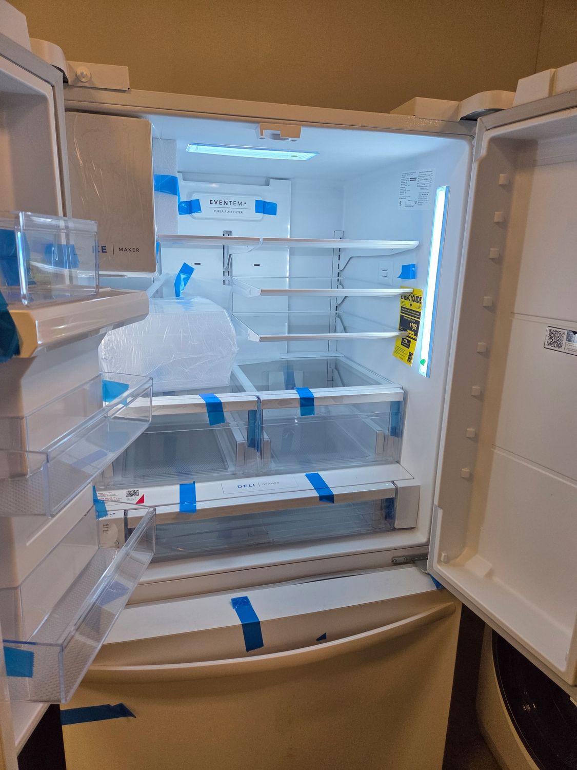 1451-4447 FRFS2823AW Frigidaire® 36 in. 27.8 Cu. Ft. White French Door Refrigerator