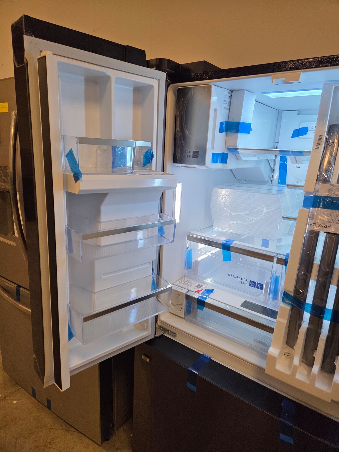 1470-5171 GRFS2853AD  Frigidaire Gallery® 36 in. 27.8 Cu. Ft. Smudge-Proof® Black Stainless Steel French Door Refrigerator