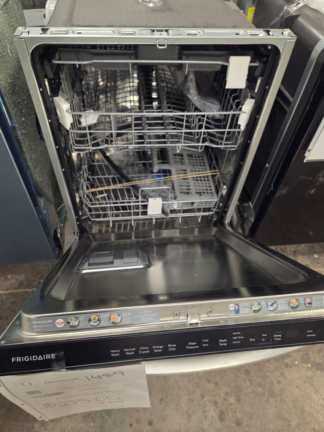 1489-0575 FDSH4501AS Frigidaire® 24" Stainless Steel Built In Dishwasher
