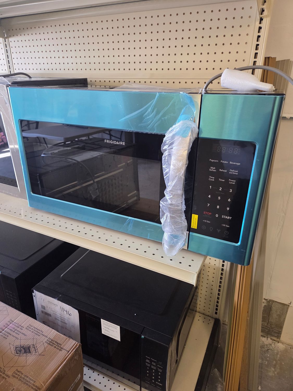 1502-3302 FMOS1846BS Frigidaire® 1.8 Cu. Ft. Stainless Steel Over The Range Microwave