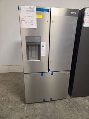 1509-3437 FRFS2823AF Frigidaire 28 Cu. Ft. Standard-Depth French Door Refrigerator