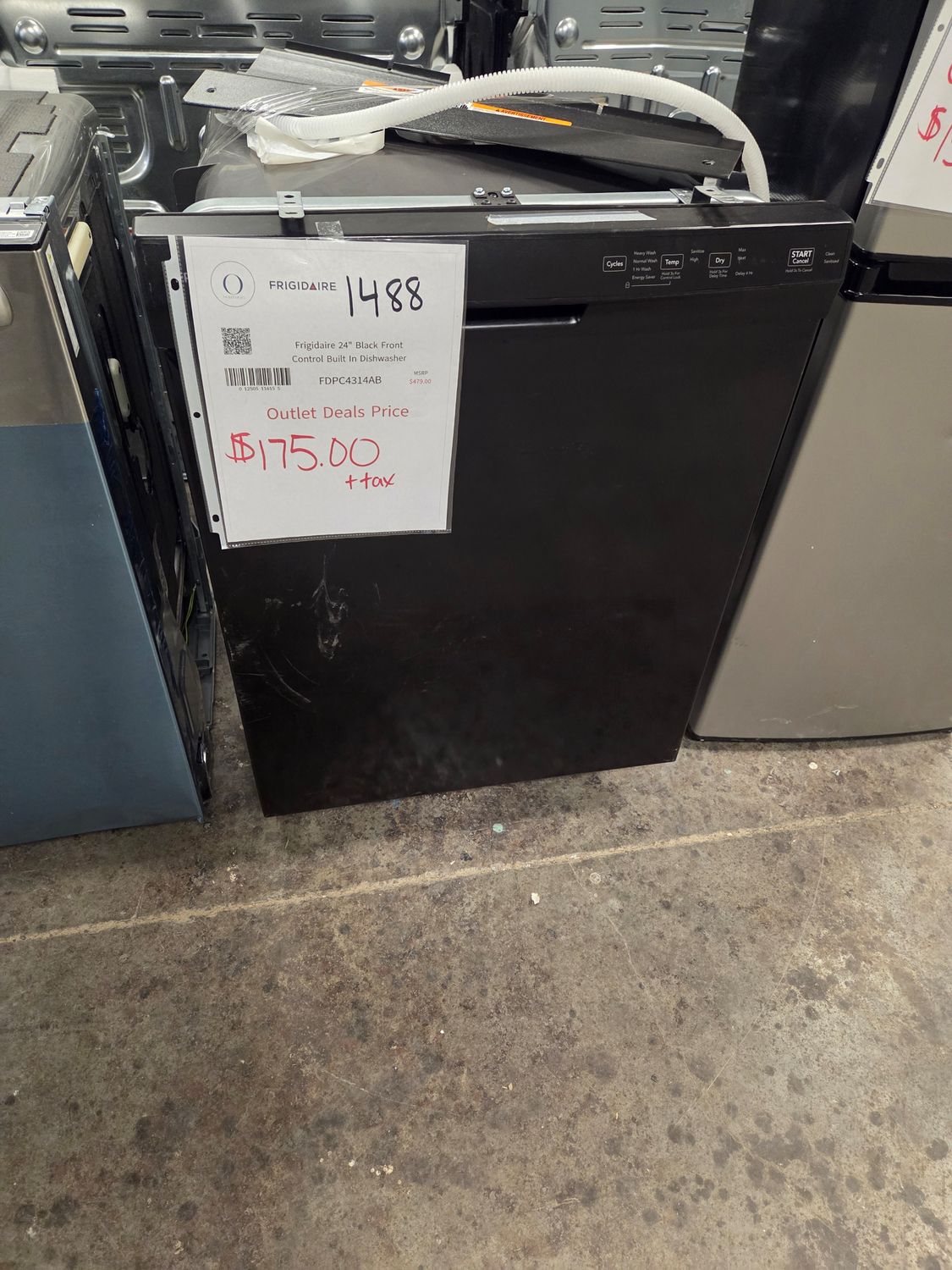 1488-8767 FDPC4314AB Frigidaire 24" Black Front Control Built In Dishwasher