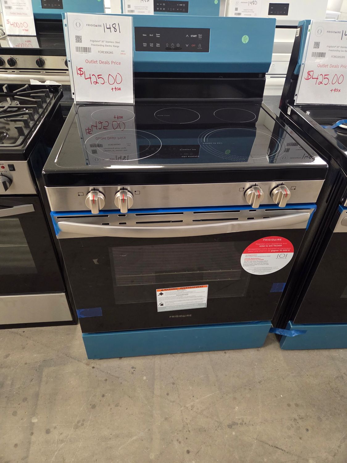 1481-4030 FCRE3062AS Frigidaire® 30" Stainless Steel Freestanding Electric Range