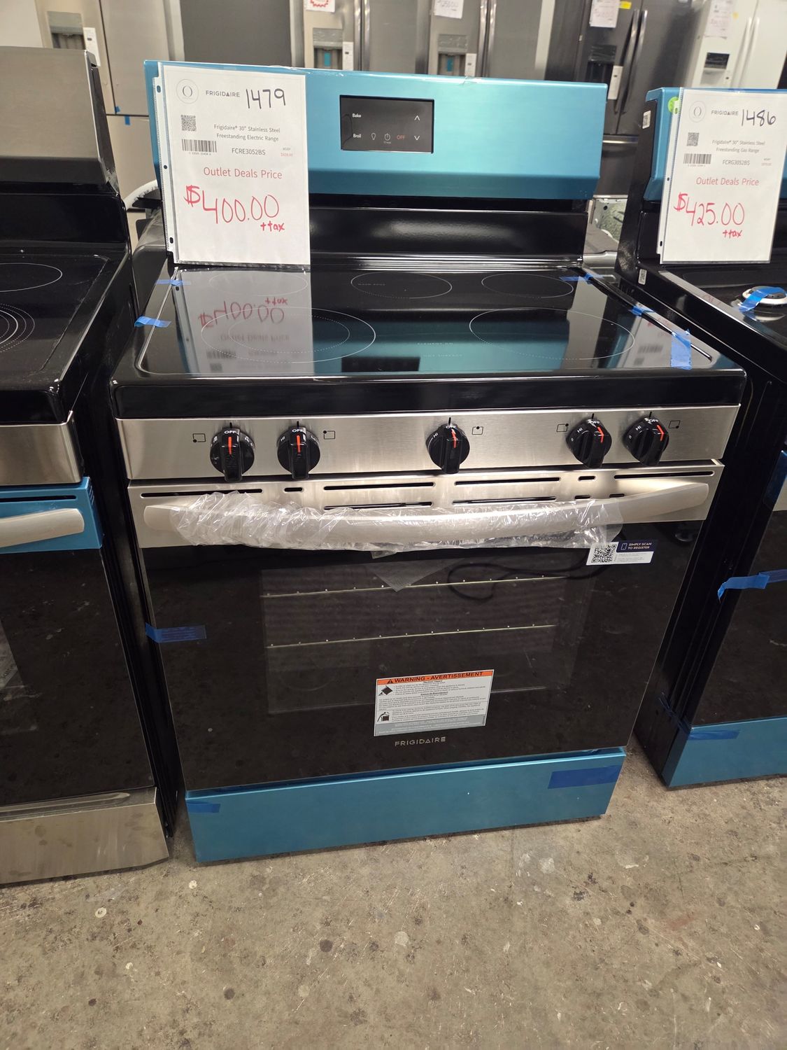 1479-0566 FCRE3052BS Frigidaire® 30" Stainless Steel Freestanding Electric Range