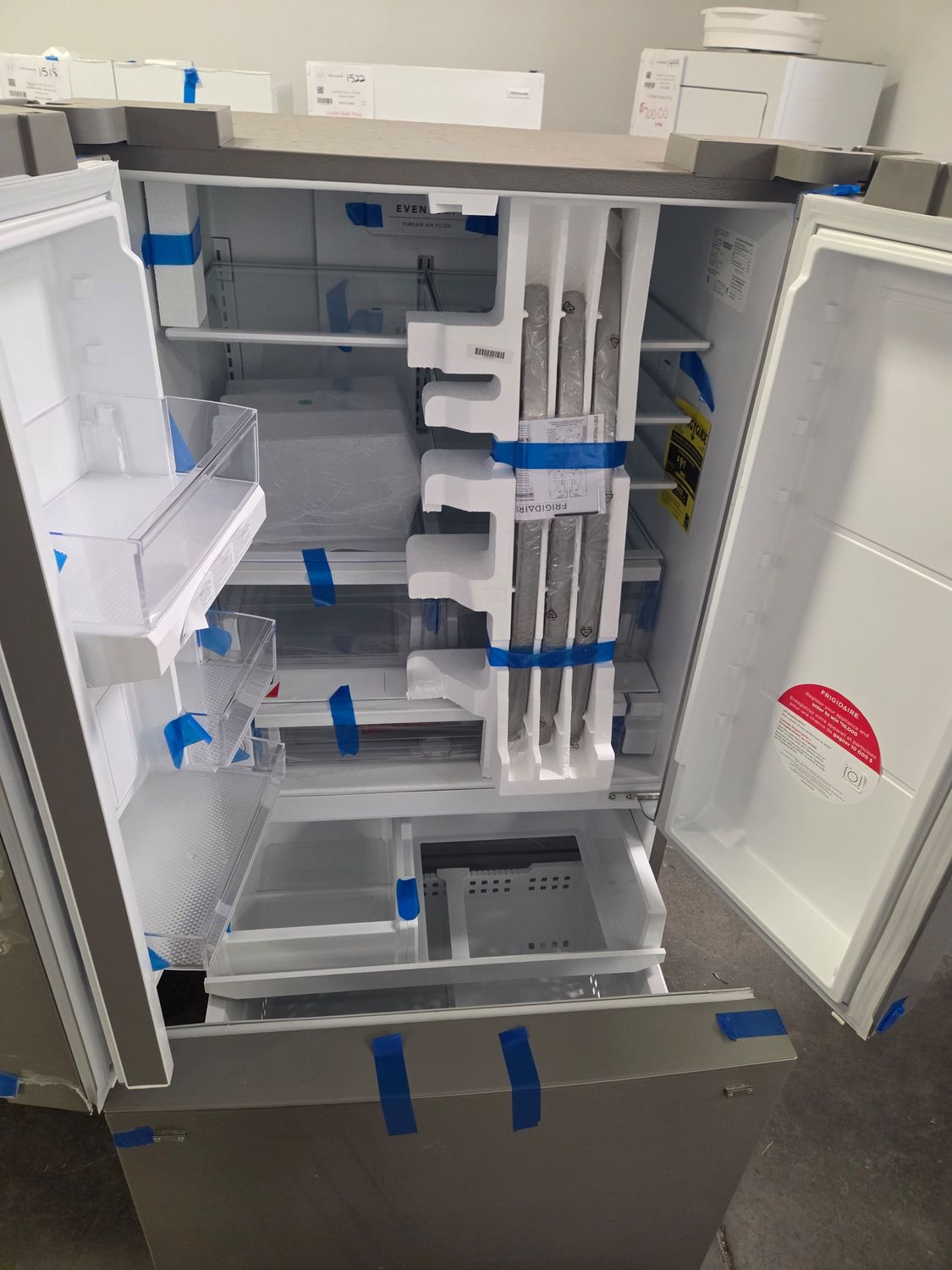 1508-6498 FRFN2813AF Frigidaire® 36 in. 28.8 Cu. Ft Smudge-Proof® Stainless Steel French Door Refrigerator