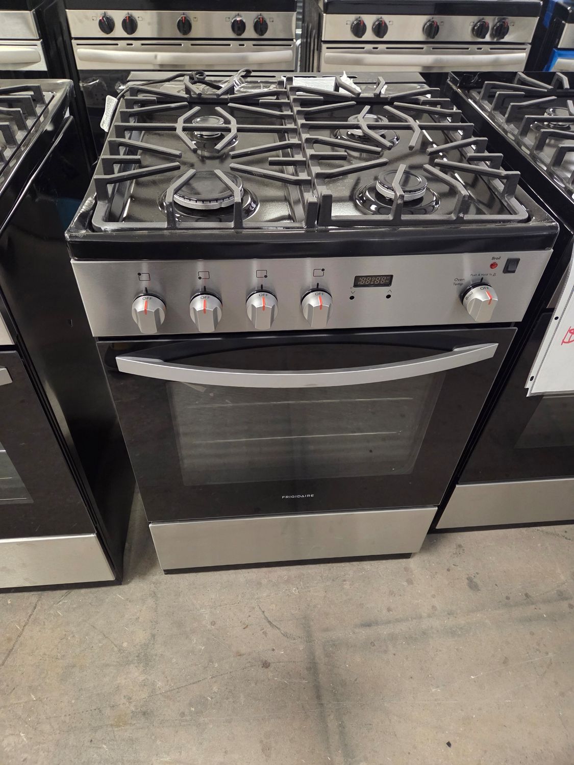 1493-0648 FFGH2422US Frigidaire® 24" Stainless Steel Slide-In Gas Range
