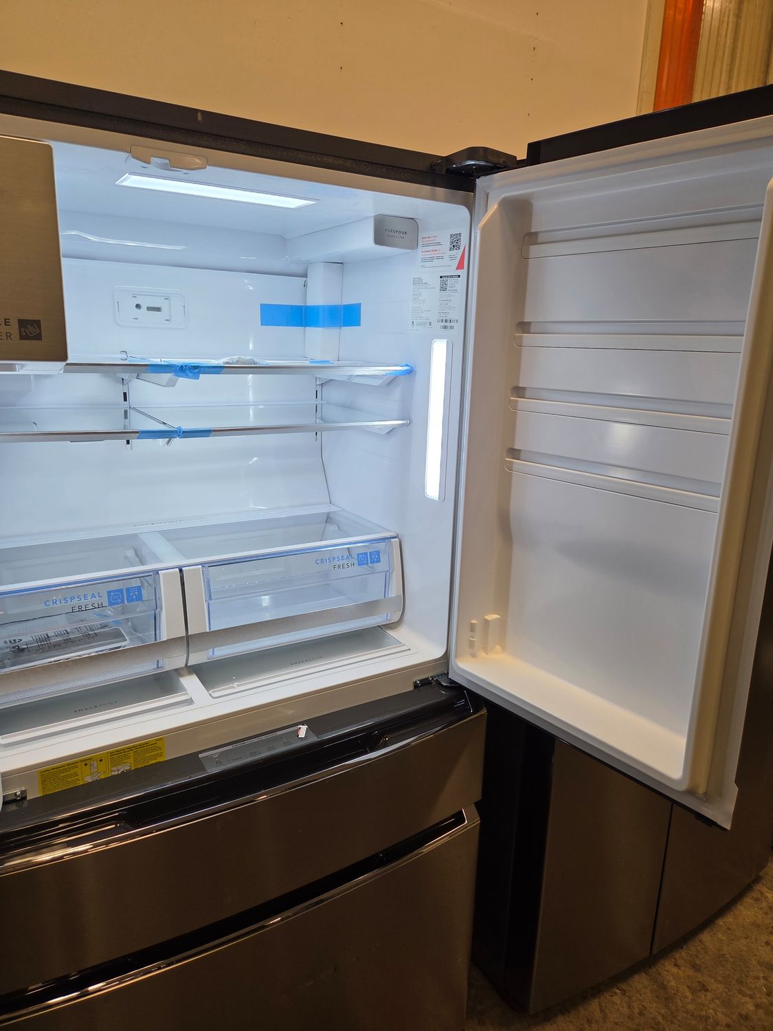 1580 1K52583719-GRMC2273CF Frigidaire Gallery® 36 in. 21.5 Cu. Ft. Smudge-Proof® Stainless Steel Counter Depth French Door Refrigerator