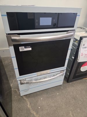 1574 9F51050835-GCWG2438AF Frigidaire Gallery® 24'' Smudge-Proof® Stainless Steel Single Gas Wall Oven