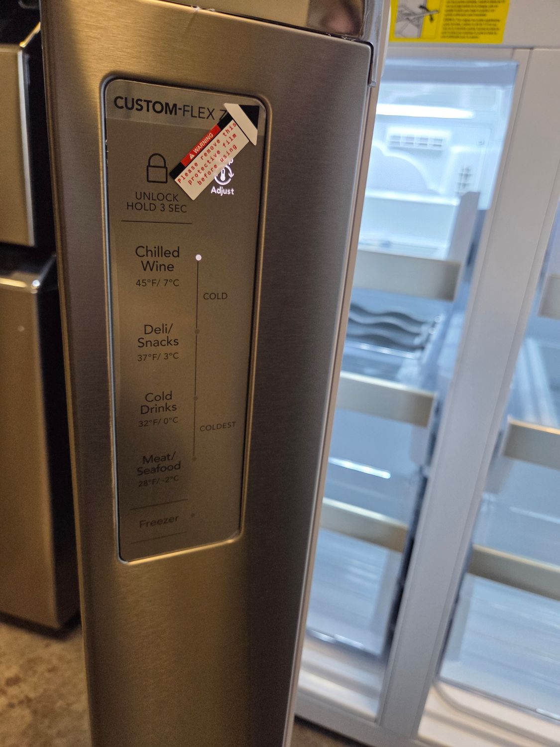 1581 1K52780199-GRQC2255BF Frigidaire Gallery® 36 in. 21.5 Cu. Ft. Smudge-Proof® Stainless Steel Counter Depth French Door Refrigerator
