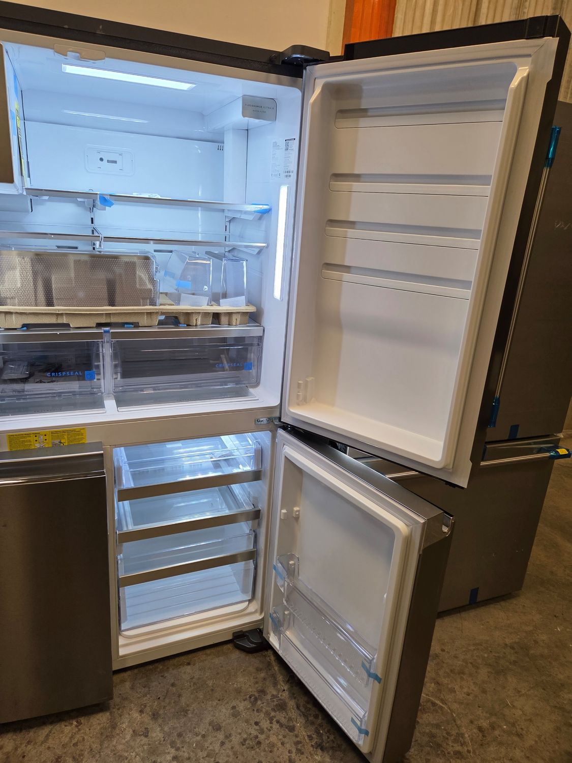 1581 1K52780199-GRQC2255BF Frigidaire Gallery® 36 in. 21.5 Cu. Ft. Smudge-Proof® Stainless Steel Counter Depth French Door Refrigerator