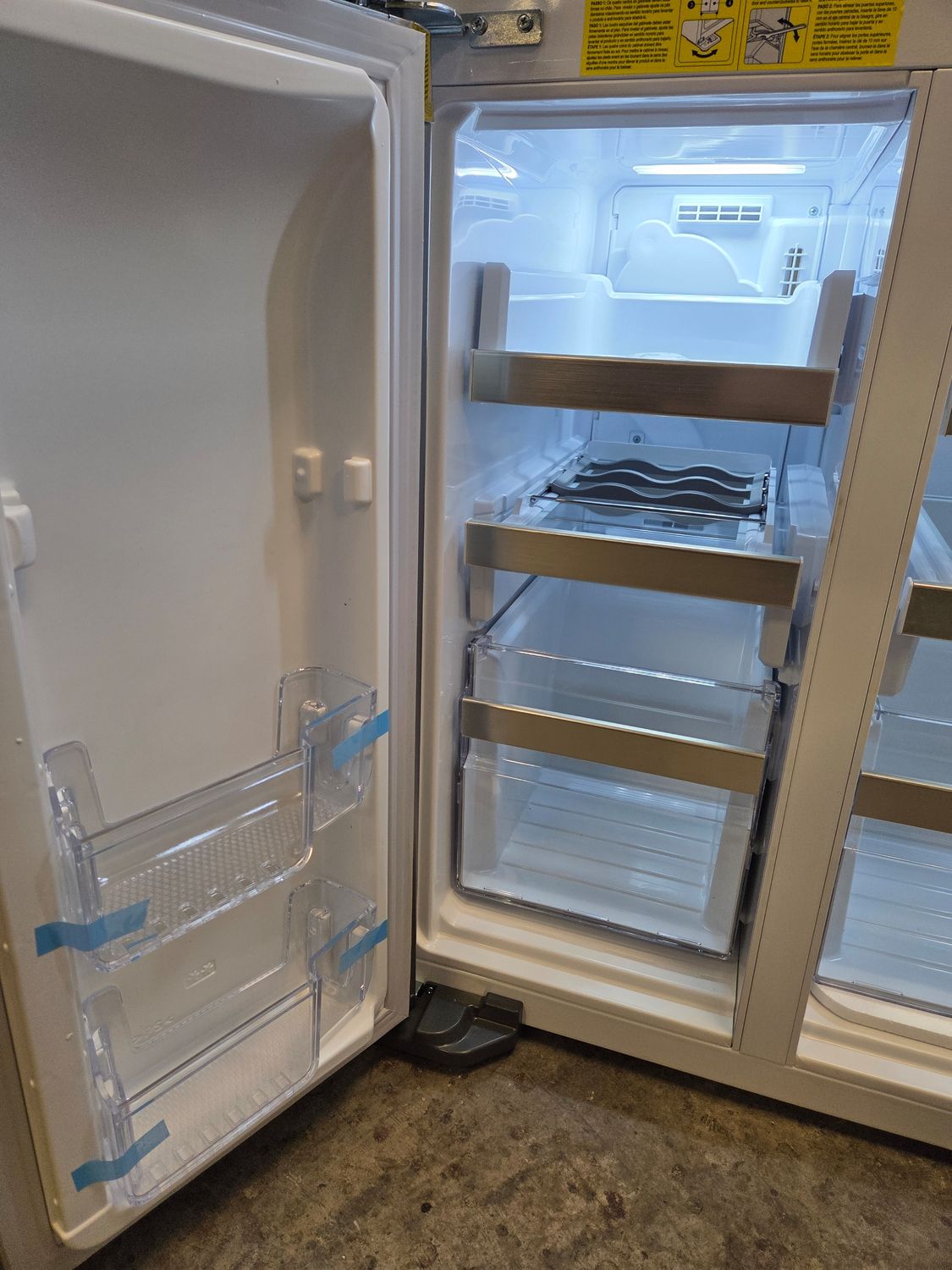 1581 1K52780199-GRQC2255BF Frigidaire Gallery® 36 in. 21.5 Cu. Ft. Smudge-Proof® Stainless Steel Counter Depth French Door Refrigerator
