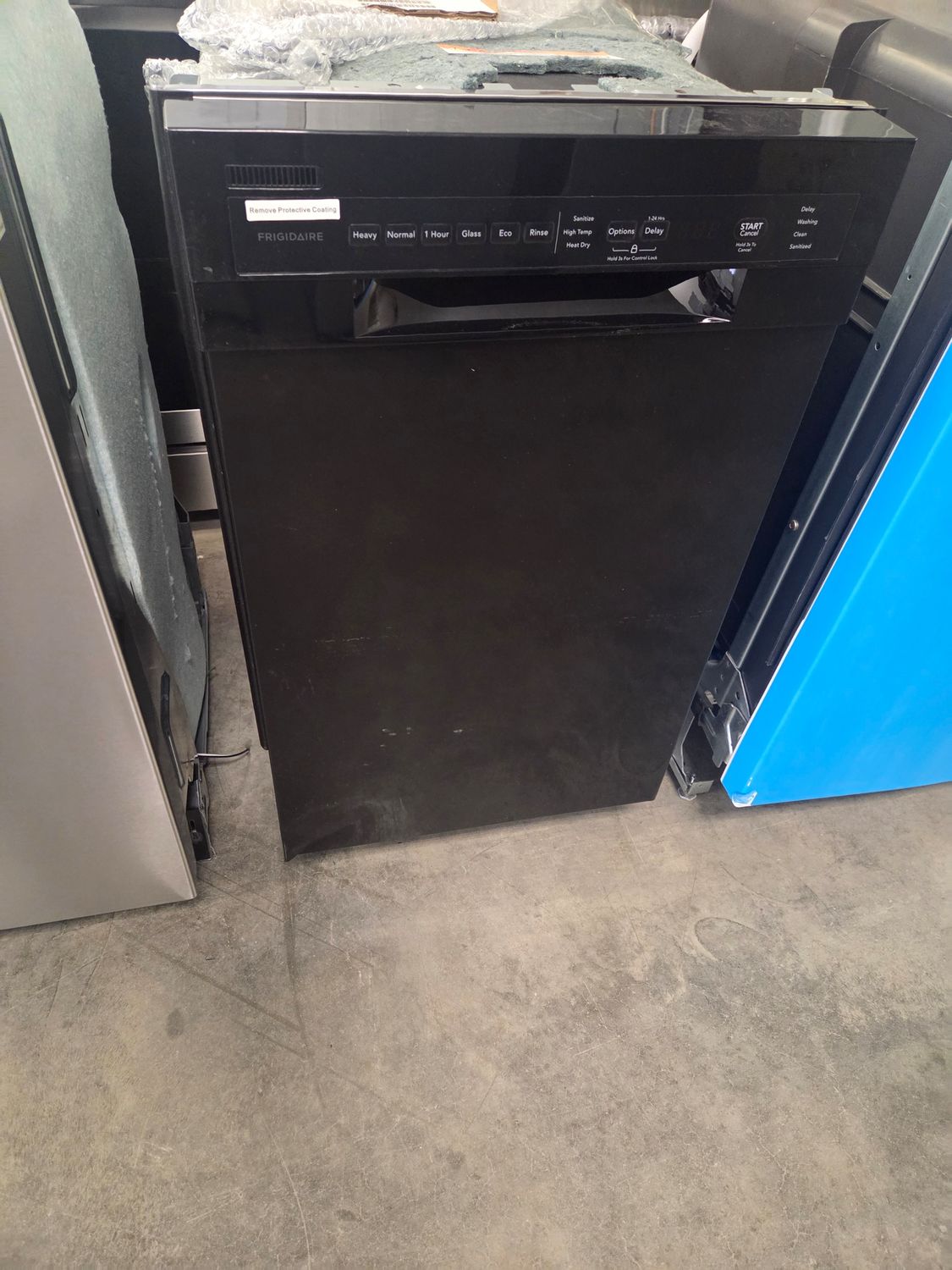 1536 KH52804924-FFBD1831UB Frigidaire® 18" Black Built-In Dishwasher