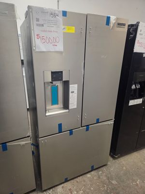 1584 4A53110682-PRFC2383AF Frigidaire Professional® 36 in. 22.6 Cu. Ft. Stainless Steel Counter Depth French Door Refrigerator