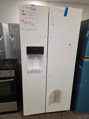 1565 4A51714882- FRSS2323AW Frigidaire® 33" 22.3 Cu. Ft. White Standard Depth Side-by-Side Refrigerator