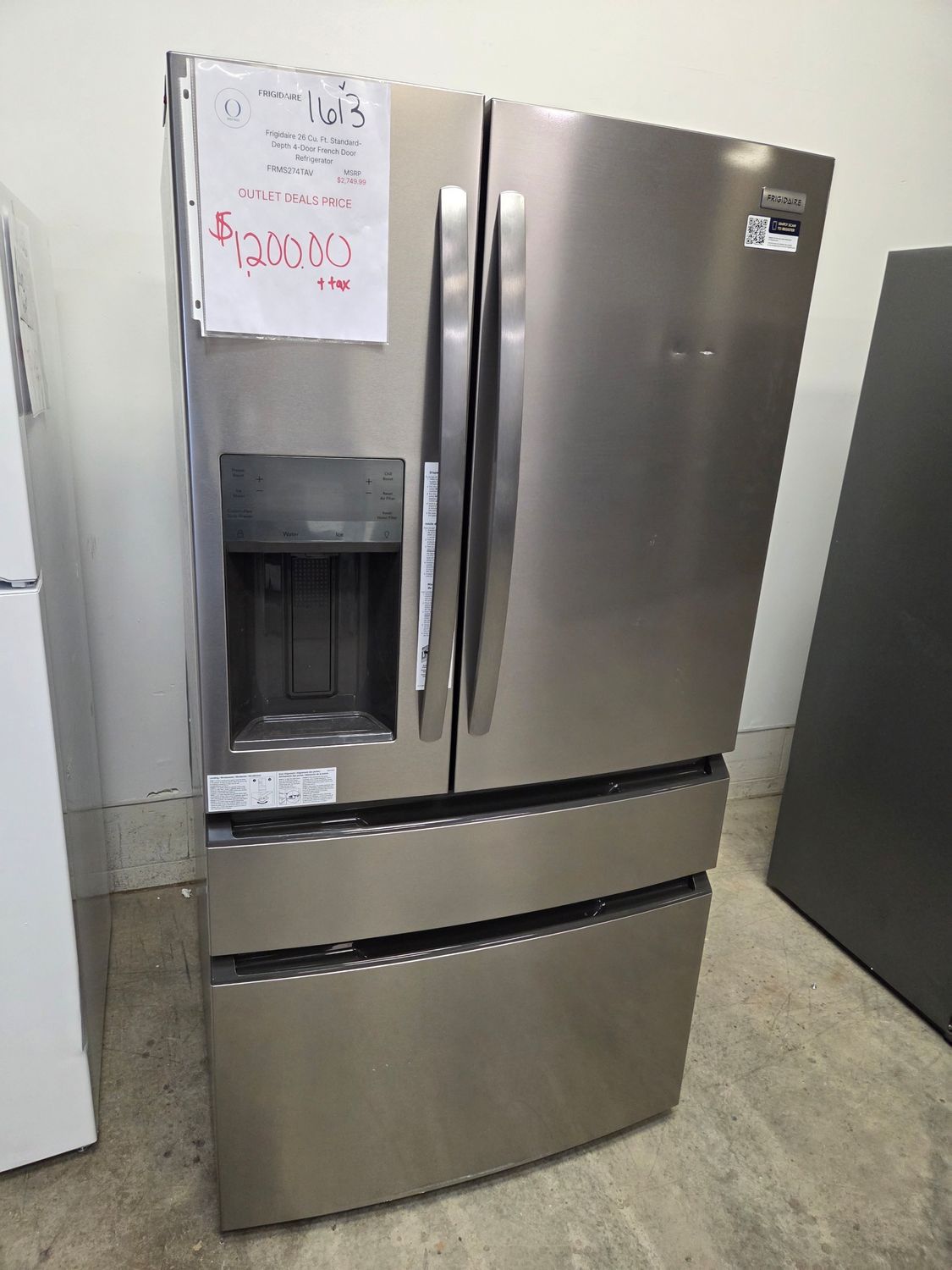 1613 FRMS274TAV Frigidaire 26 Cu. Ft. Standard-Depth 4-Door French Door Refrigerator 1K54171233 