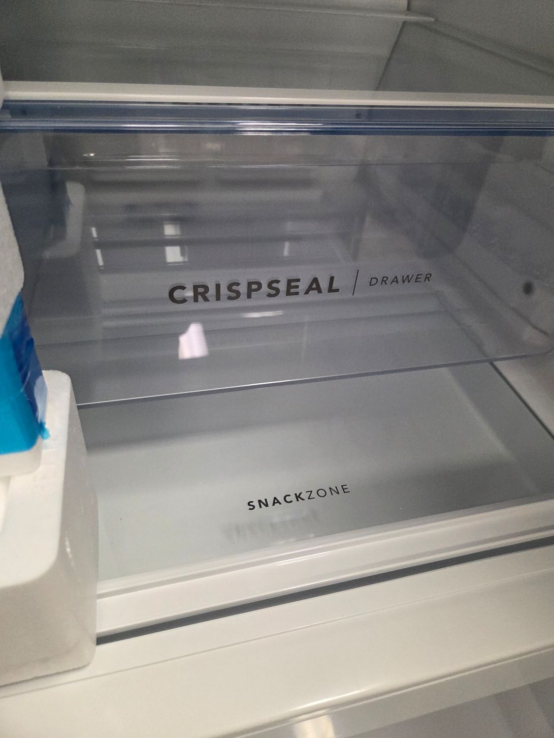 1611 FRMS274TAV Frigidaire 26 Cu. Ft. Standard-Depth 4-Door French Door Refrigerator 1K53076541